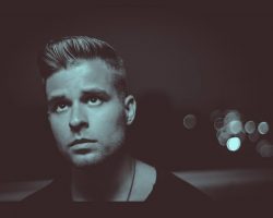 Playlist Umek show 257 with D-Unity 9-6-2016